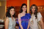 at Roohi Jaikishan hosts preview of Villeroy & Boch tableware in Churchgate on 30th July 2010 (4).JPG